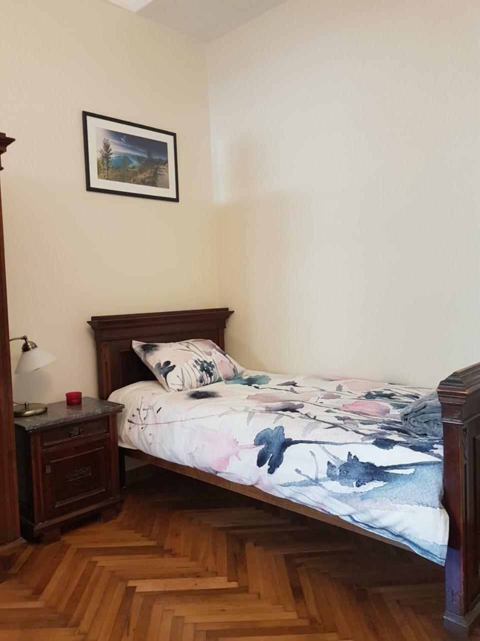Apartman Natalia Tivat Exteriör bild